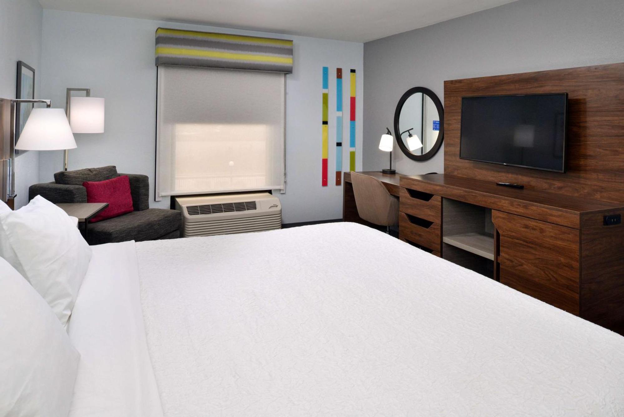 Hampton Inn By Hilton Panama City Beach Upper Grand Lagoon Bagian luar foto