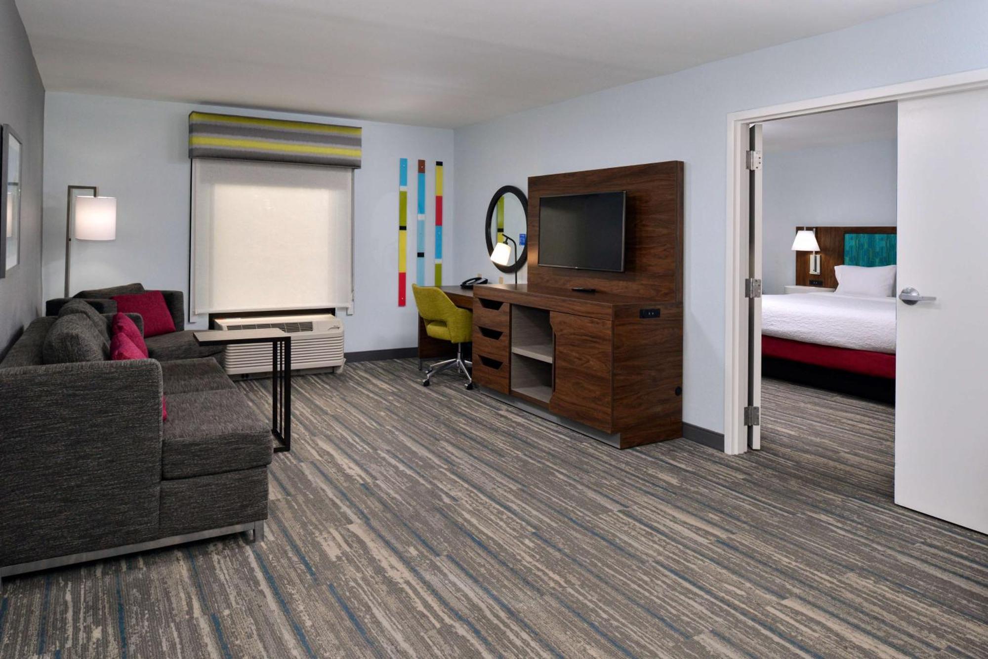 Hampton Inn By Hilton Panama City Beach Upper Grand Lagoon Bagian luar foto