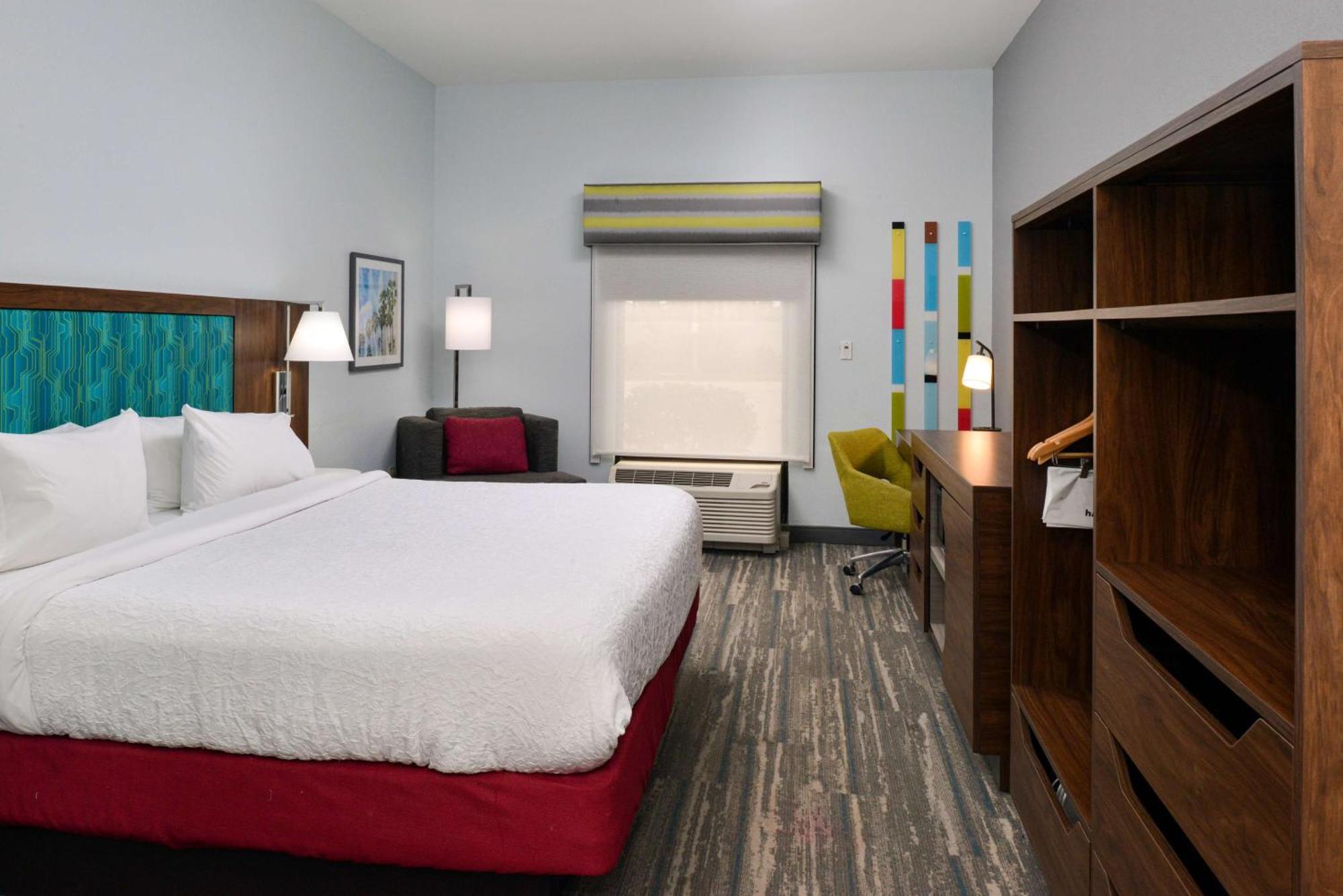 Hampton Inn By Hilton Panama City Beach Upper Grand Lagoon Bagian luar foto