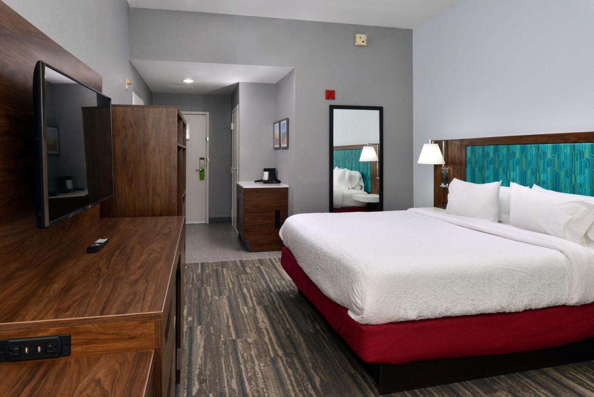 Hampton Inn By Hilton Panama City Beach Upper Grand Lagoon Bagian luar foto