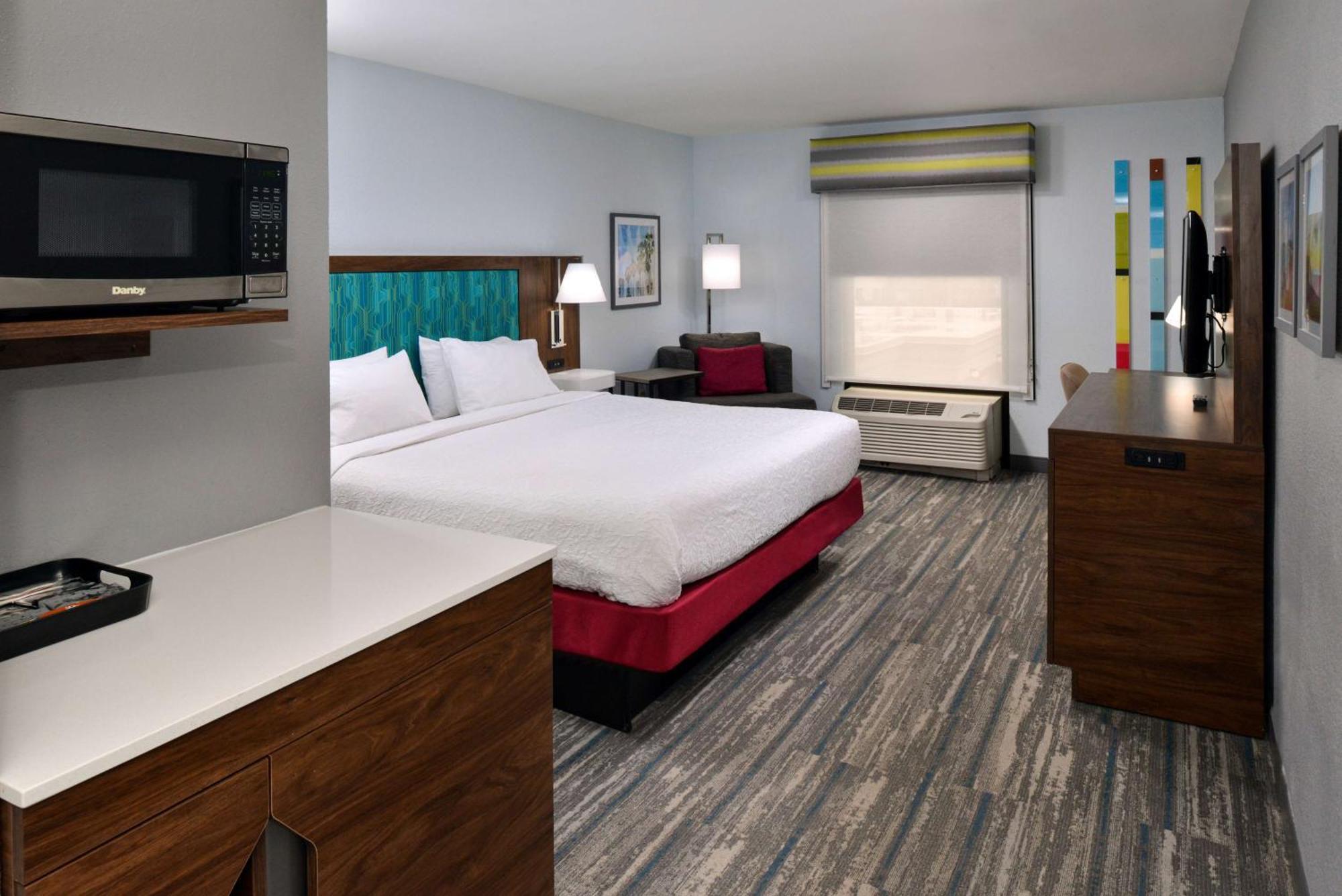 Hampton Inn By Hilton Panama City Beach Upper Grand Lagoon Bagian luar foto