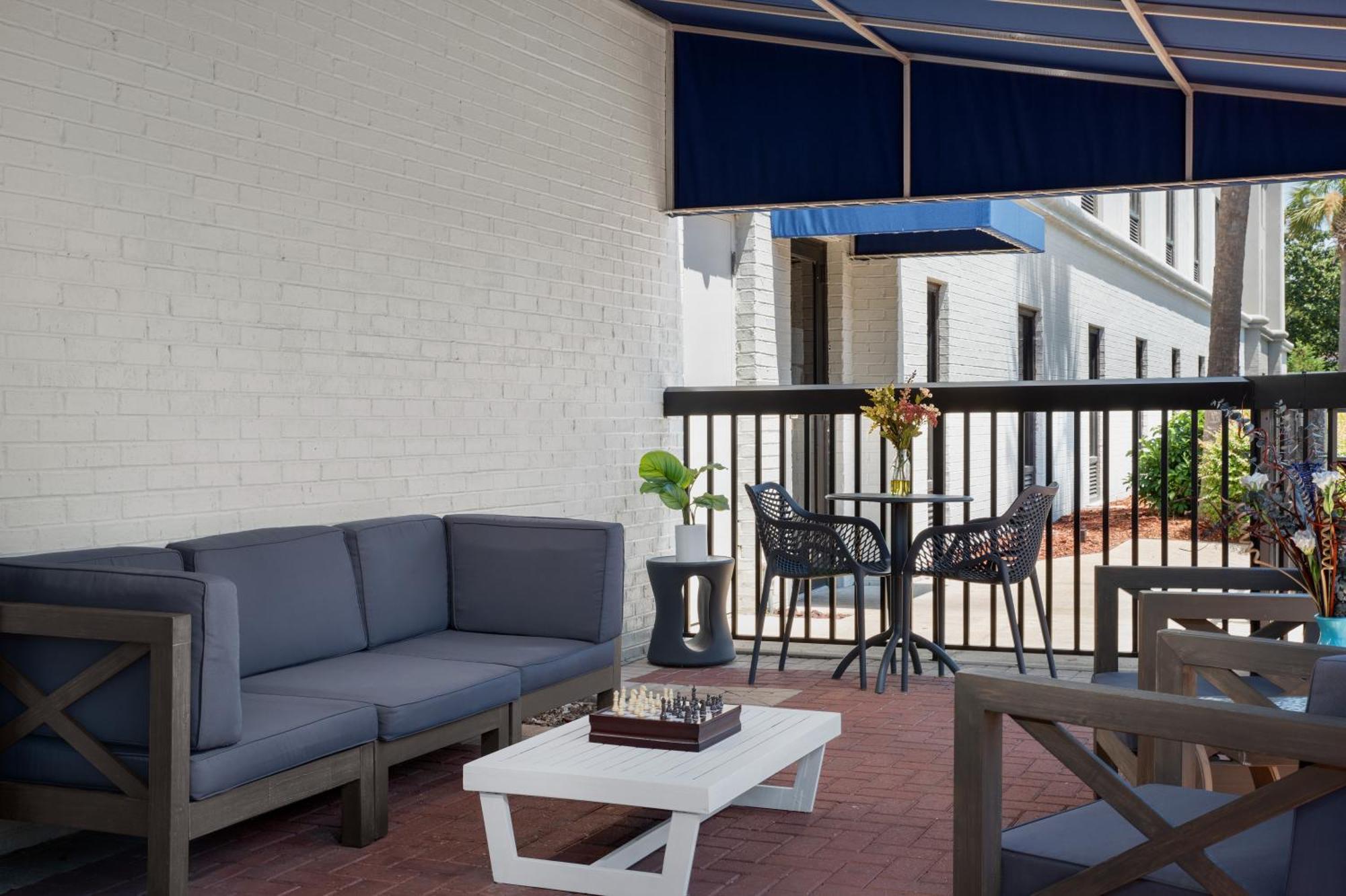 Hampton Inn By Hilton Panama City Beach Upper Grand Lagoon Bagian luar foto