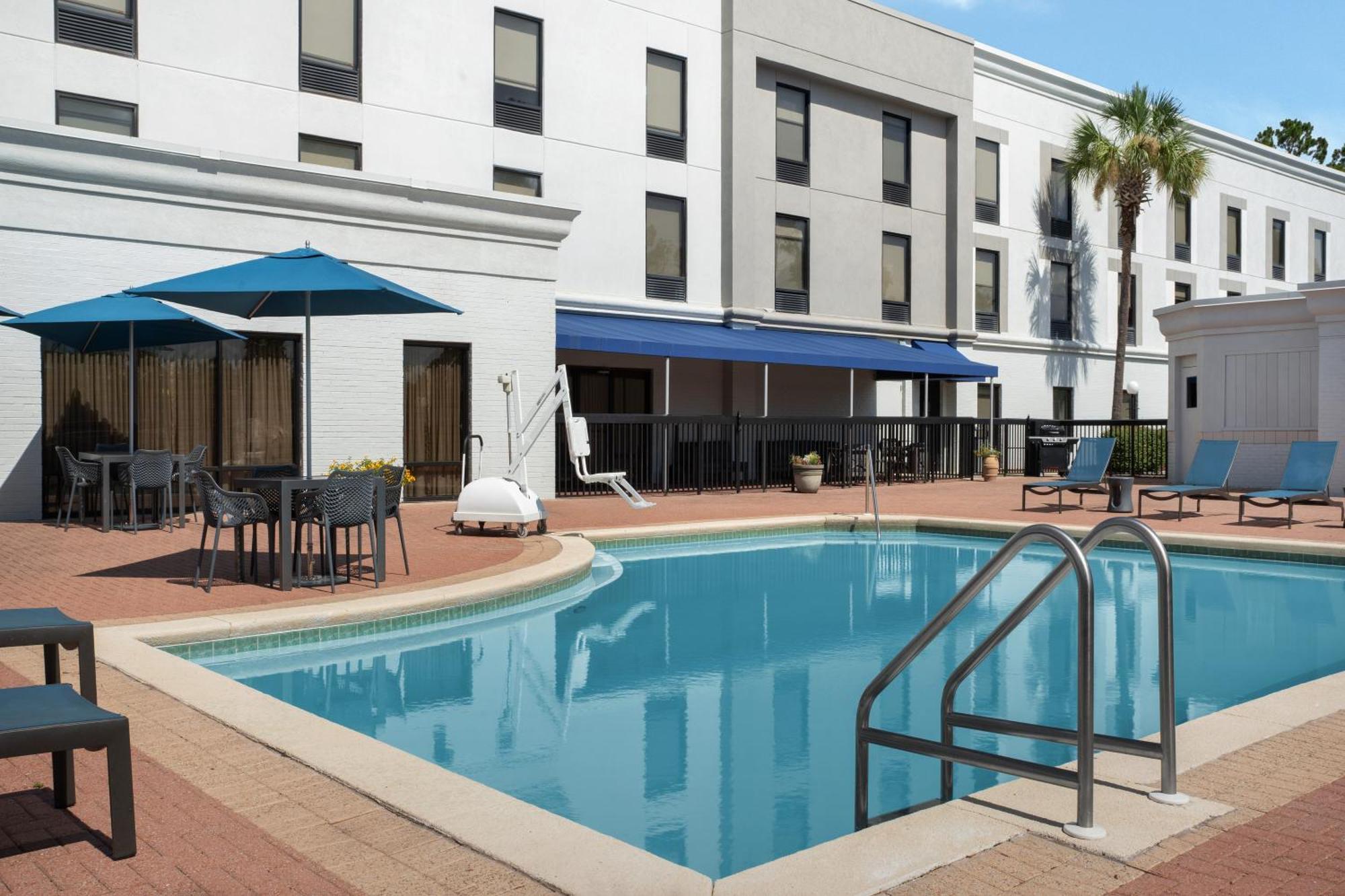 Hampton Inn By Hilton Panama City Beach Upper Grand Lagoon Bagian luar foto
