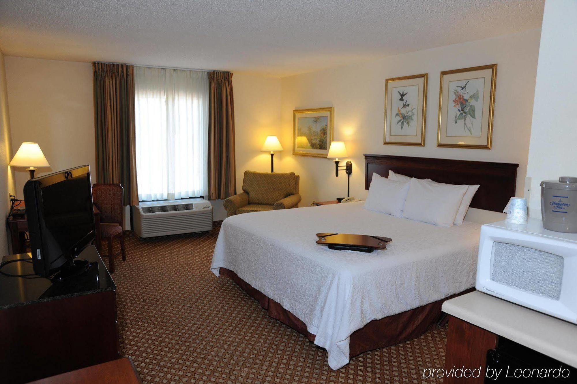Hampton Inn By Hilton Panama City Beach Upper Grand Lagoon Bagian luar foto